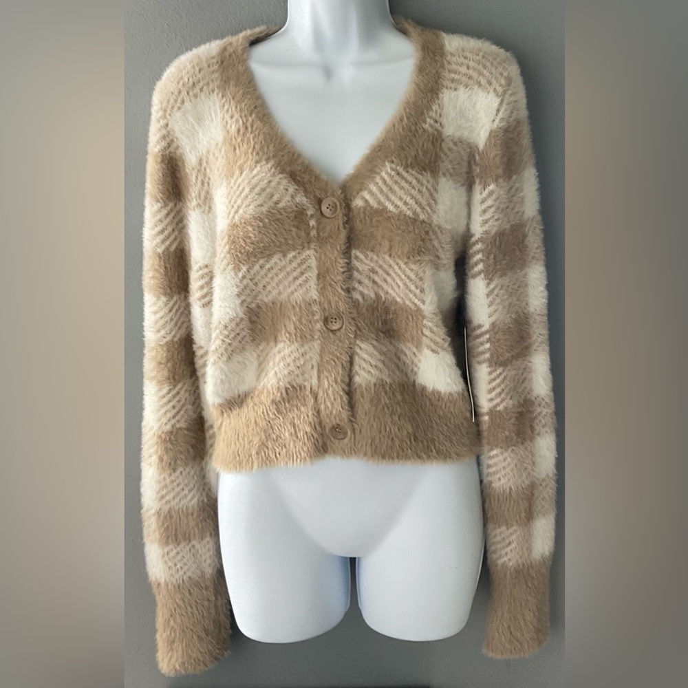 Haute Monde button up long sleeve cardigan  beige/white pattern sz lg 100% nylon